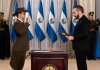 Tras ser nombrada por el presidente Nayib Bukele como nueva ministra de Educación, Karla Trigueros asumió el cargo con una serie de medidas orientadas a reforzar la disciplina. Foto X de Nayib Bukele.