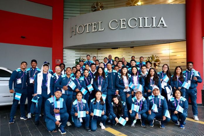 Atletas guatemaltecos que participaron en los II Juegos Panamericanos Junior. Foto La Hora: COG