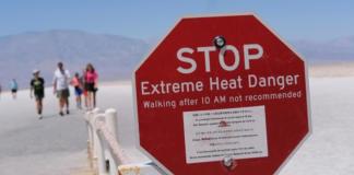 Aviso sobre el calor extremo en el Valle de la Muerte, en California (EE.UU). Foto La Hora: Archivo EFE.