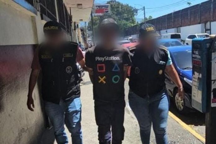 Capturan al presunto responsable de la muerte de un hondureño en Escuintla. Foto la Hora: PNC