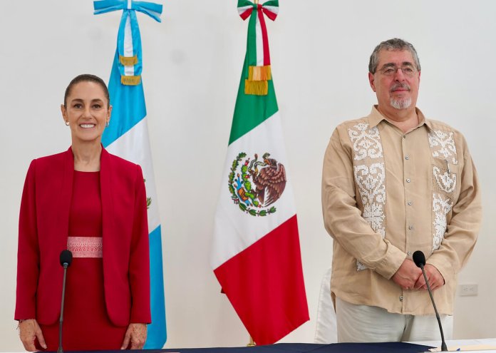 Claudia Sheinbaum y Bernardo Arévalo Claudia Sheinbaum y Bernardo Arévalo