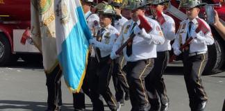 Desfile Bomberos