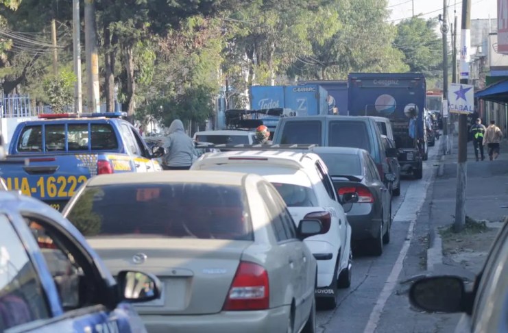 factores que causaron serios inconvenientes en el tránsito de la Ciudad de Guatemala este jueves 2 de octubre. Foto La Hora: Archivo.
