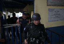 Autoridades conforman mesa de seguridad para permitir liberación de guardias penitenciarios Autoridades conforman mesa de seguridad para permitir liberación de guardias penitenciarios