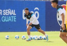 El Ministerio Público (MP) informó que busca individualizar a los posibles revendedores de boletos del partido Guatemala vs El Salvador. Foto La Hora: FFG