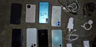 Celulares y cargadores ubicados durante requisa exprés en Matamoros.