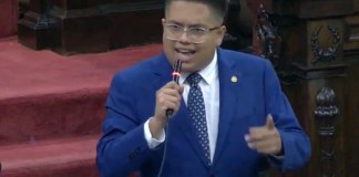 Con tanto tema urgente, Illescas gasta 31 minutos en nacionalización de jugadores