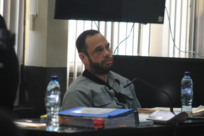 Exministro de Comunicaciones, José Luis Benito, analiza continuar con el proceso de aceptación de cargos. Foto La Hora: Archivo