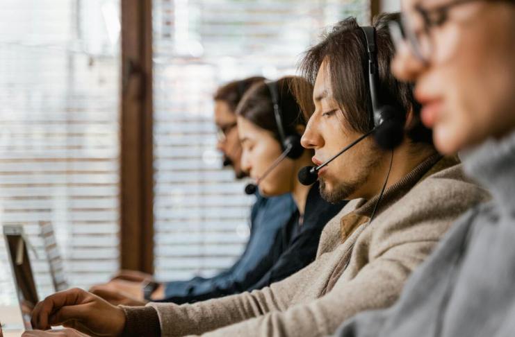 La iniciativa de ley de Call Centers que busca reubicar los negocios en EE. UU. afectando a América Latina