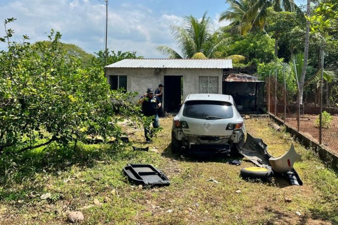 Presunta guarida del Barrio 18 allanada en Escuintla. Foto La Hora: MP