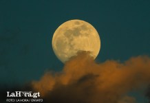 Representación de la luna llena. Foto La Hora: Evato