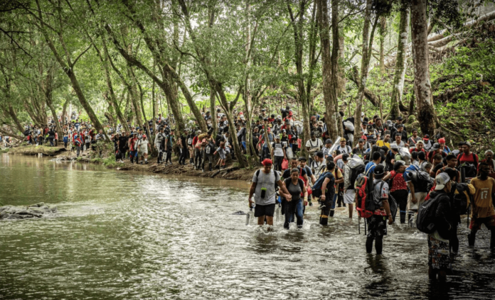 Migrantes ya no se arriesgan a pasar por una de las rutas mas dificiles de America a causa de Trump Migrantes ya no se arriesgan a pasar por una de las rutas más difíciles de América a causa de Trump