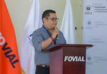 Ministra de Educación de El Salvador, Karla Trigueros, informó que ordenó la destitución inmediata del director y subdirector del Instituto Técnico Industrial.