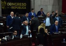 Con 110 votos y de urgencia nacional, Congreso aprueba Día Nacional de la Biblia Día Nacional de la Biblia