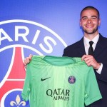 PSG Lucas Chevalier