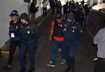 Cinco agentes de PNC fueron puestos a disposición de juez competente. Foto La Hora: Daniel Ramírez