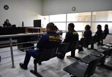 Juzgado de Turno ligó a proceso a dos de cinco agentes de la PNC. Foto La Hora: Daniel Ramírez