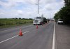 CIV gestiona retiro de más de 400 postes eléctricos en autopista Escuintla-Puerto Quetzal. Foto La Hora: CIV.