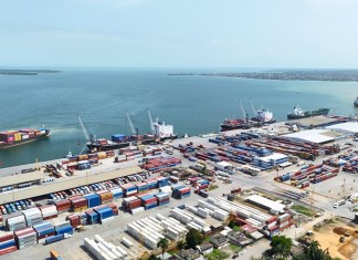 Exportadores advierten impacto al comercio y buscan alternativas ante obstáculos y mejoras de Empornac El sector exportador refiere impactos al comercio exterior respecto a la bajo operatividad de Empornac. Foto La Hora: Archivo