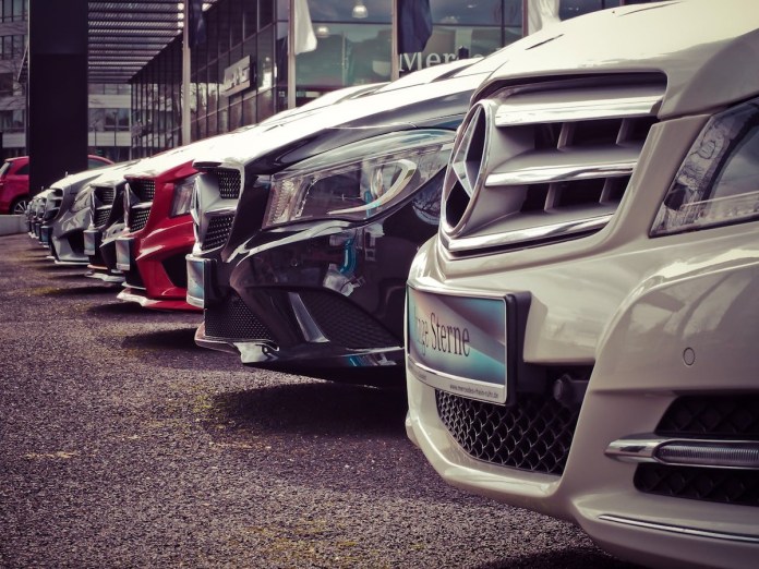SAT baja los precios de las certificaciones de vehículos desde este 20 de agosto