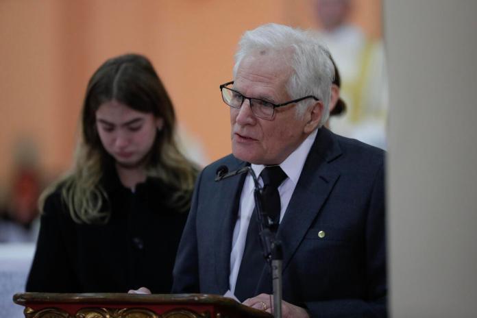 Uribe Londoño asume precandidatura presidencial. Foto La Hora: EFE.