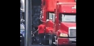 Hombre de mete bajo un tráiler en viaducto de zona 18 y sale ileso
