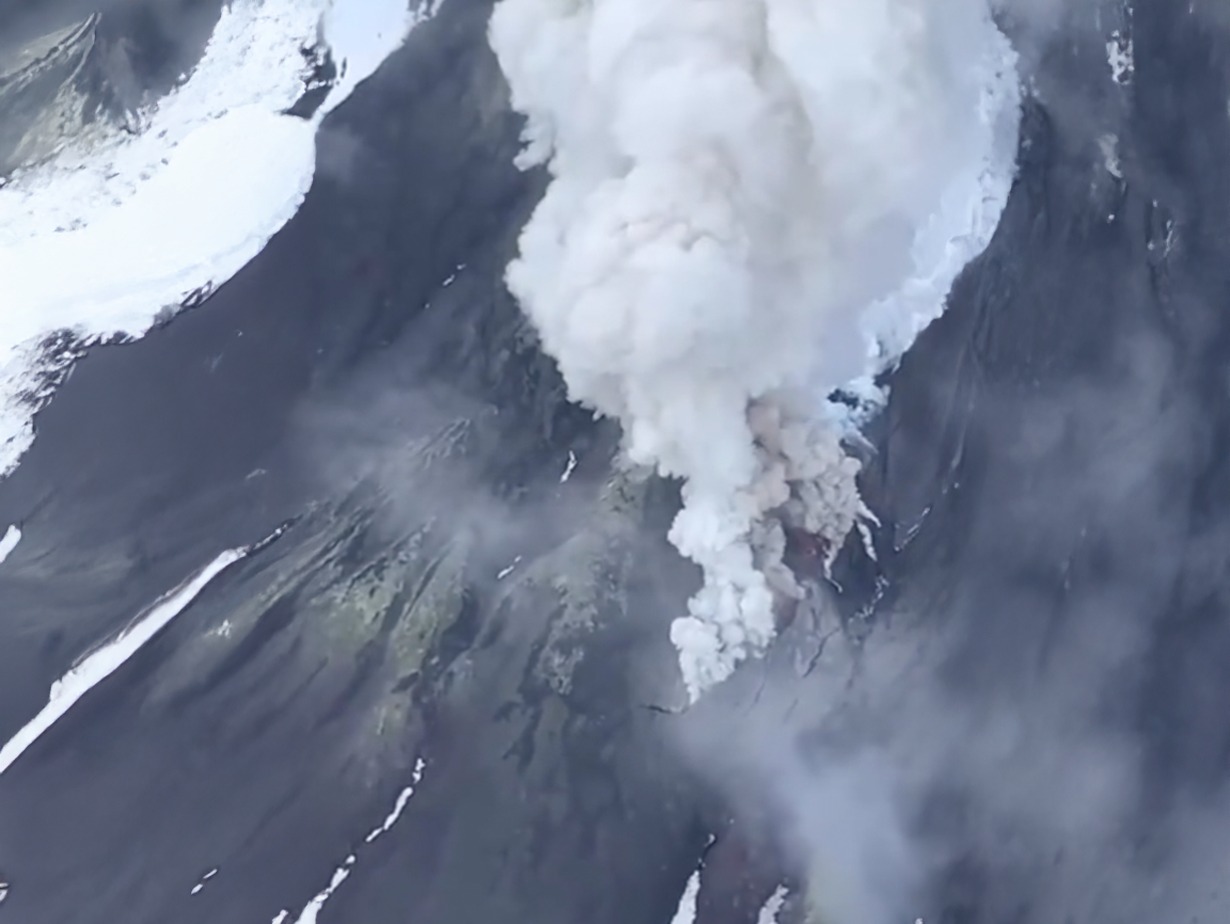 Volcán ruso inactivo desde hace 6
