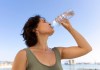 ¿Cuántos litros de agua pura hay que tomar por día?, esto dice un experto