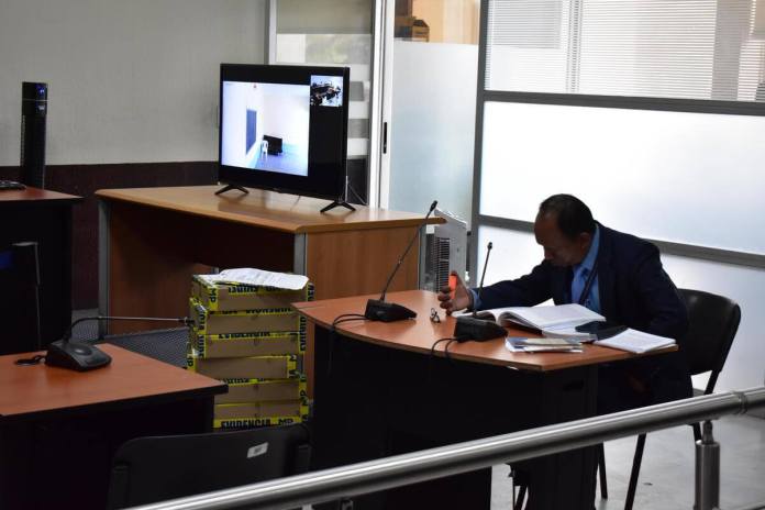 Juzgado de turno suspendió audiencia para pandilleros acusados de retener a guardias del SP. Foto: La Hora