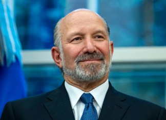 EE. UU. calcula ingresos de US$ 50 mil millones al mes por cobro de aranceles a socios comerciales