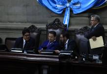 El presidente del Congreso, Nery Ramos, convocó a jefes de bloque para iniciar el segundo periodo ordinario legislativo, y los diputados avancen con temas de relevancia. Foto: La Hora / José Orozco