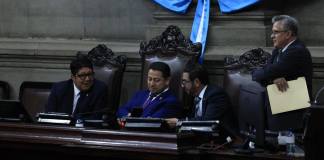 El presidente del Congreso, Nery Ramos, convocó a jefes de bloque para iniciar el segundo periodo ordinario legislativo, y los diputados avancen con temas de relevancia. Foto: La Hora / José Orozco
