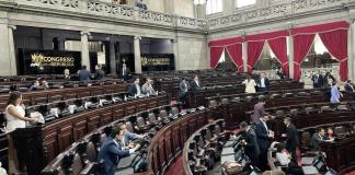 Pocos diputados acudieron este 28 de agosto para retomar la interpelación al ministro de Salud. Foto: La Hora / José Orozco