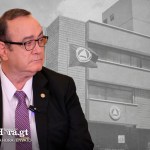 Alejandro Giammattei aseguró que "reformaría o cerraría" el Parlacen, pero la promesa no se cumplió y se refugió el organismo regional. Diseño La Hora: Alejandro Ramírez