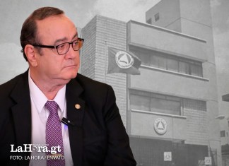 Alejandro Giammattei aseguró que "reformaría o cerraría" el Parlacen, pero la promesa no se cumplió y se refugió el organismo regional. Diseño La Hora: Alejandro Ramírez