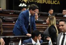 El diputado Julio Héctor Estrada fue uno de los ponentes de la ley que garantiza fondos a los Codedes para varios periodos fiscales. Foto: La Hora / José Orozco