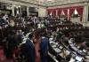 Aunque los diputados permanecieron en sesión por más de dos horas y media, no se conoció la iniciativa de ley contra lavado de dinero que envió el organismo Ejecutivo. Foto: La Hora / José Orozco