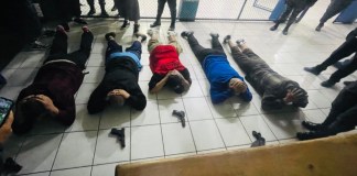 ¿Quiénes son los reos que mantuvieron como rehenes a guardias penitenciarios?