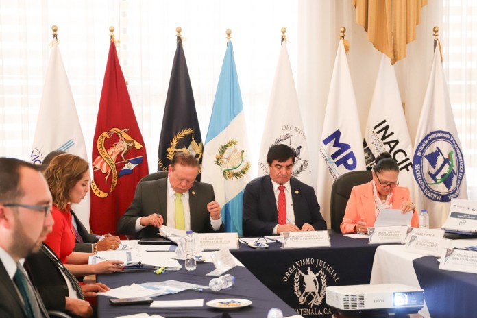 Una reunión de la Instancia Coordinadora de la Modernización del Sector Justicia, en donde participó Carrillo, Porras y Maldonado. Foto La Hora: Ministerio Público.