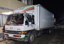 Detienen con un camión robado a “Tontín”, integrante de banda dedicada al hurto de transporte pesado en la Costa Sur Un hombre conocido como "Tontín" fue capturado en Retalhuleu junto con un camión con mercadería robada en Quetzaltenango. Foto La Hora: PNC