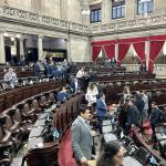 Los diputados del Congreso aprobaron una ley que exonera a iglesias e instituciones benéficas de realizar el impacto ambiental. Foto La Hora: Joel Maldonado