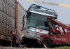 Fotografía que muestra un bus afectado tras el accidente con un ferrocarril este lunes, en Atlacomulco (México). Foto la Hora: EFE