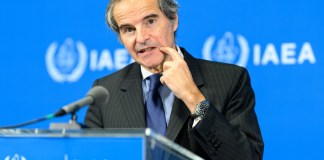 Director general de la OIEA, Rafael Mariano Grossi en una conferencia en Viena. Foto La Hora: EFE