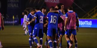 Guatemala cayó ante El Salvador, y dejó que se quedara con los tres primeros puntos y el liderato de la tabla del Grupo A. Foto La Hora: José Orozco