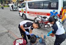 Los médicos del IGSS señalan algunos de los factores que inciden en los accidentes de motoristas. Foto La Hora: Archivo.