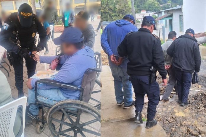 Hombres que fingían discapacidad para pedir dinero en mercado de Quiché son capturados por PNC