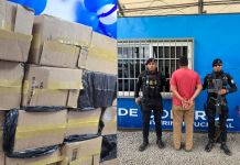 Capturan a hombre con cigarros de supuesto contrabando valorados en más de Q256 mil Capturan a hombre con cigarros de supuesto contrabando valorados en más de Q256 mil
