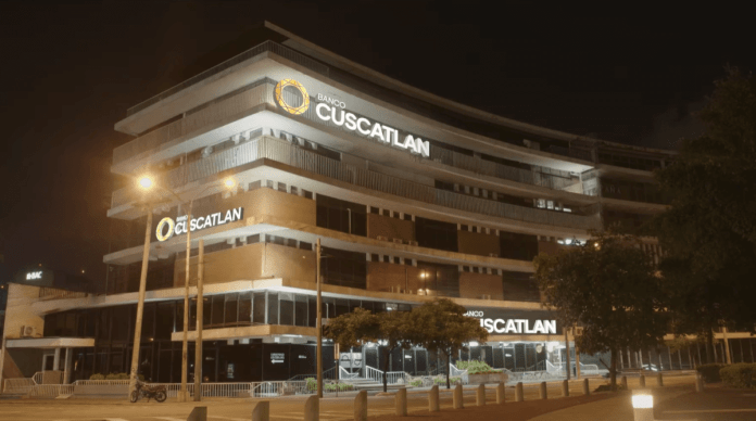 Banco Cuscatlán comienza a operar en Guatemala y desaparece el Banco Inmobiliario