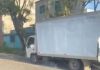 Video: Camión choca contra un poste tras ataque armado en la zona 3 de Mixco. Foto La Hora: Captura de pantalla