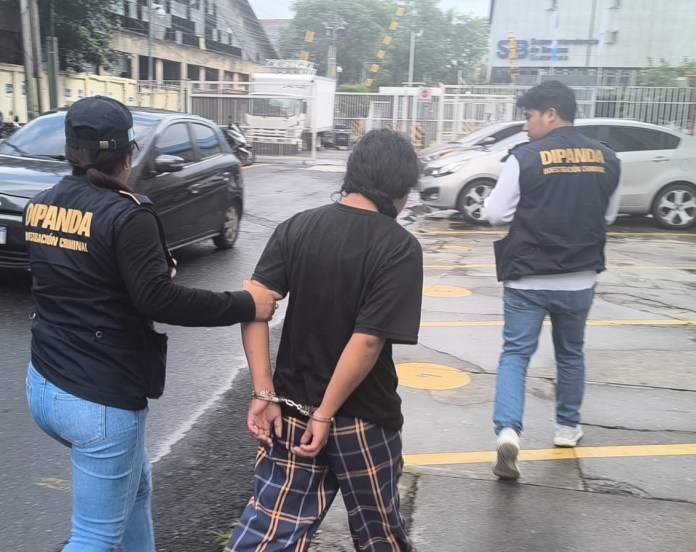 Capturan en flagrancia a alias “La Negra” y el “Gato Volador” presuntos extorsionistas